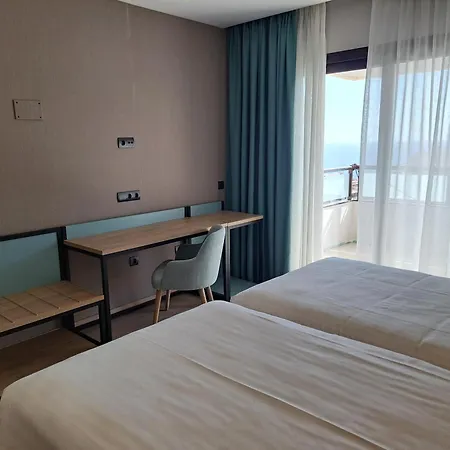 Maya Otel