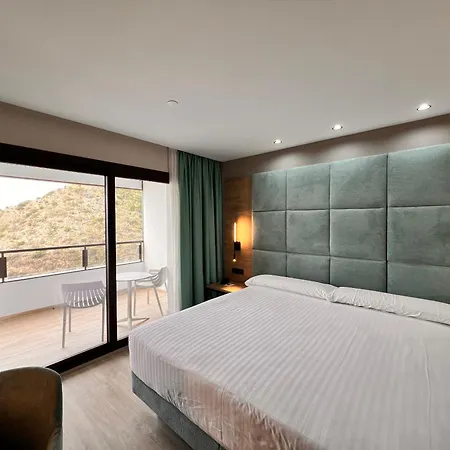 Maya Otel Alicante