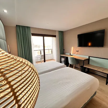 Hotel Maya 3*