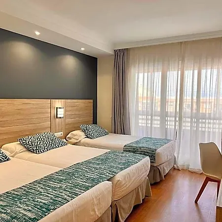 Hotel Maya
