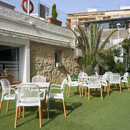Maya Hotel
