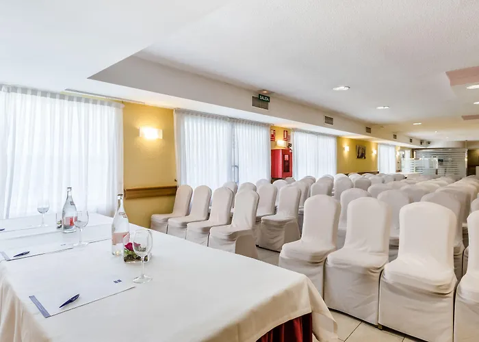 Szálloda Sercotel Maya 3*