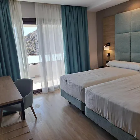 Hotel Maya 3*