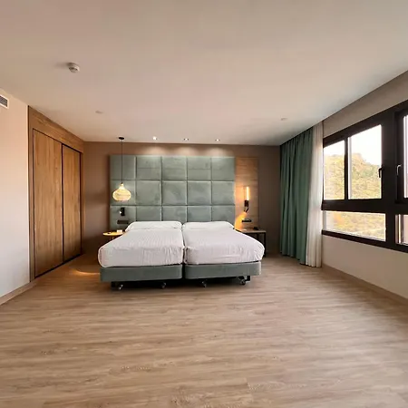 Hotel Maya