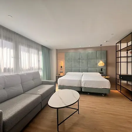 Sercotel Maya ホテル 3*