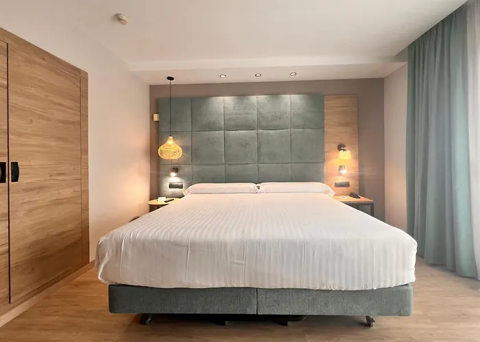 Sercotel Maya Hotell 3*